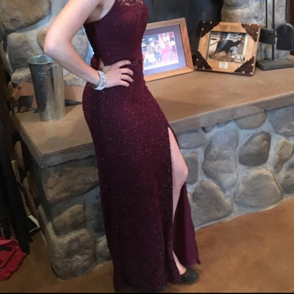 WINE Prom Dress!!💋